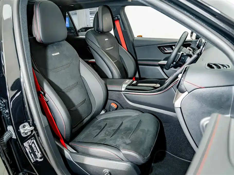 Mercedes-Benz GLC AMG — фото 19