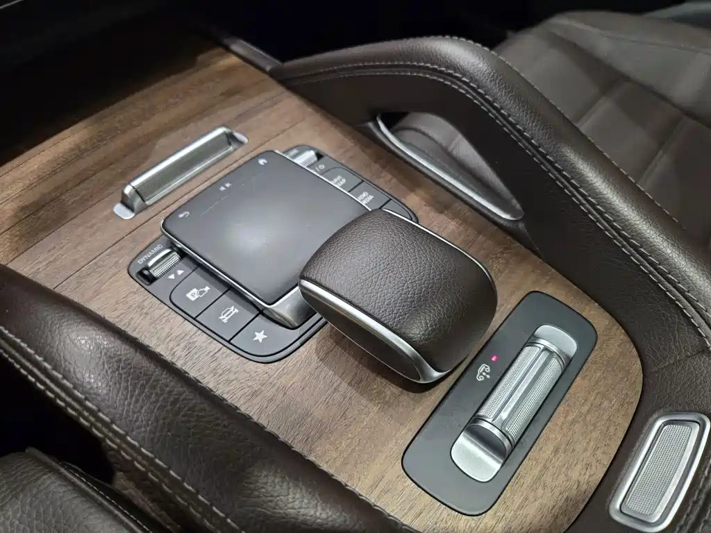 Mercedes-Benz GLS — фото 23