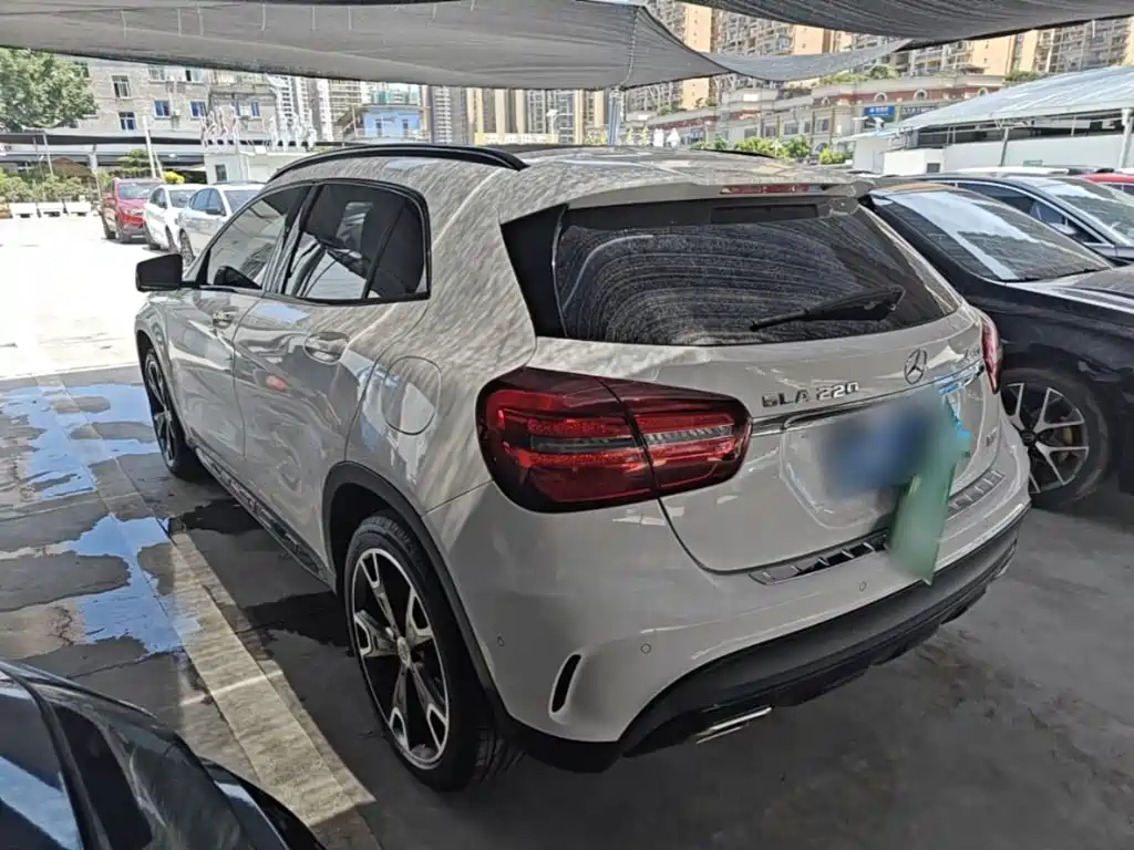 Mercedes-Benz GLA — фото 5
