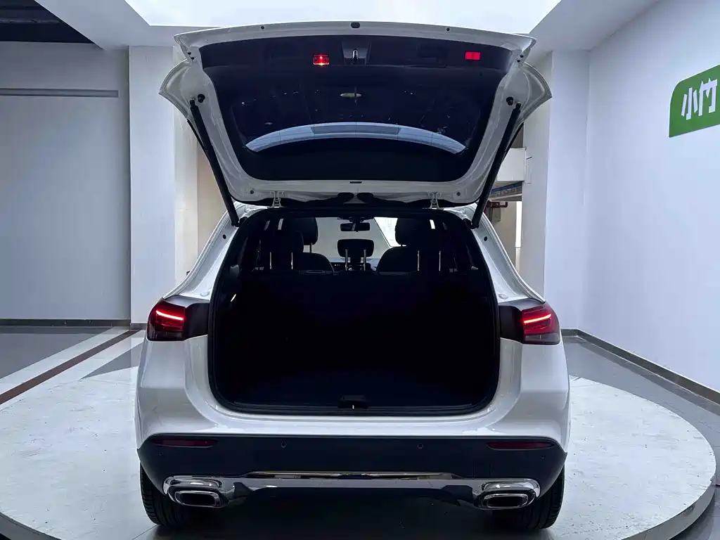Mercedes-Benz GLA — фото 19