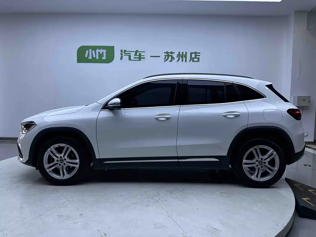 Mercedes-Benz GLA — фото 7
