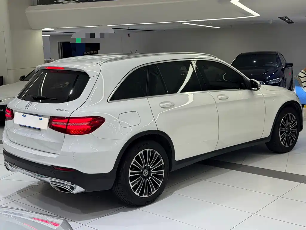 Mercedes-Benz GLC — фото 10