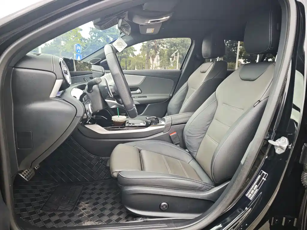 Mercedes-Benz A-Class AMG — фото 5