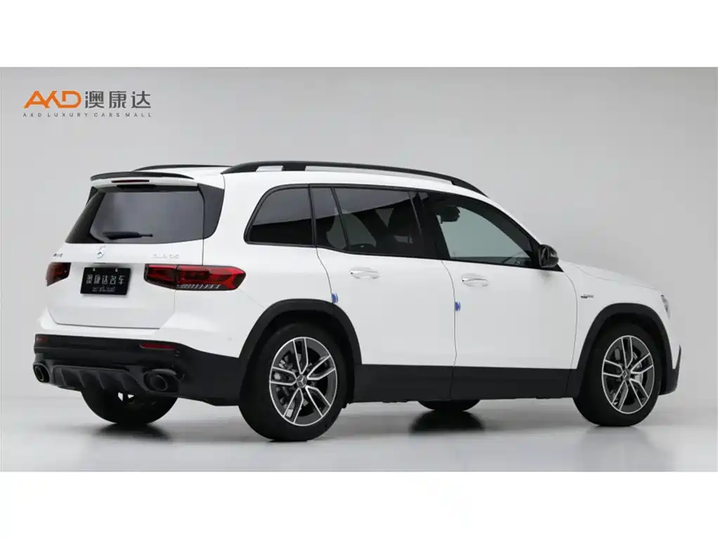 Mercedes-Benz GLB AMG — фото 3