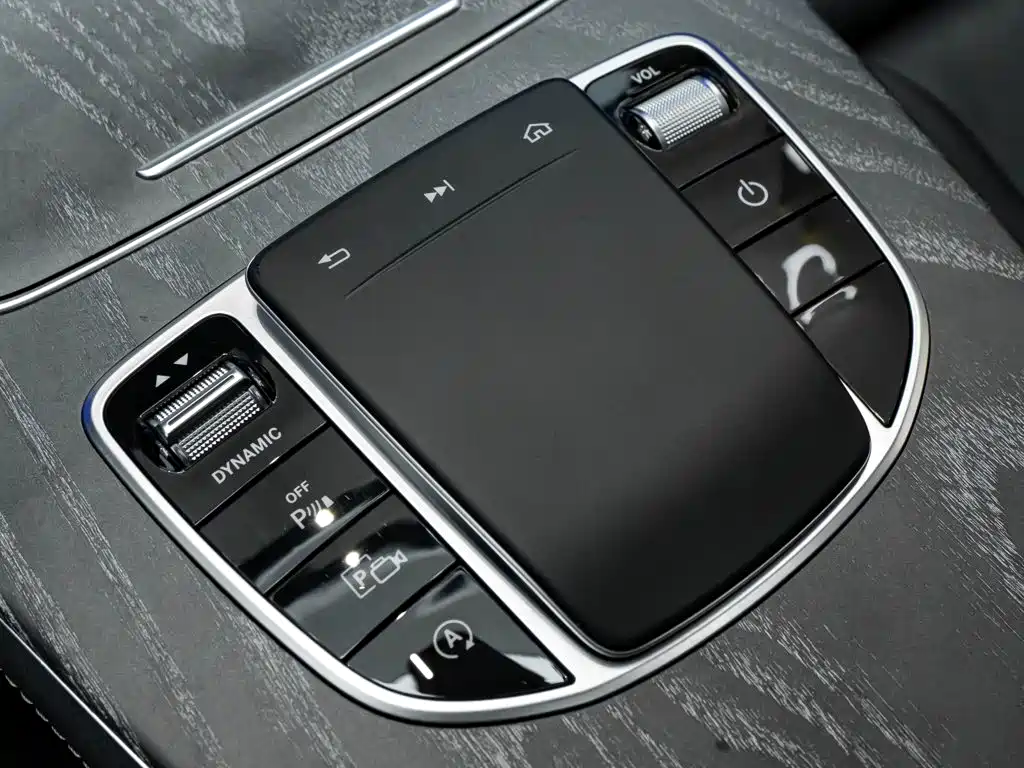 Mercedes-Benz CLS — фото 20