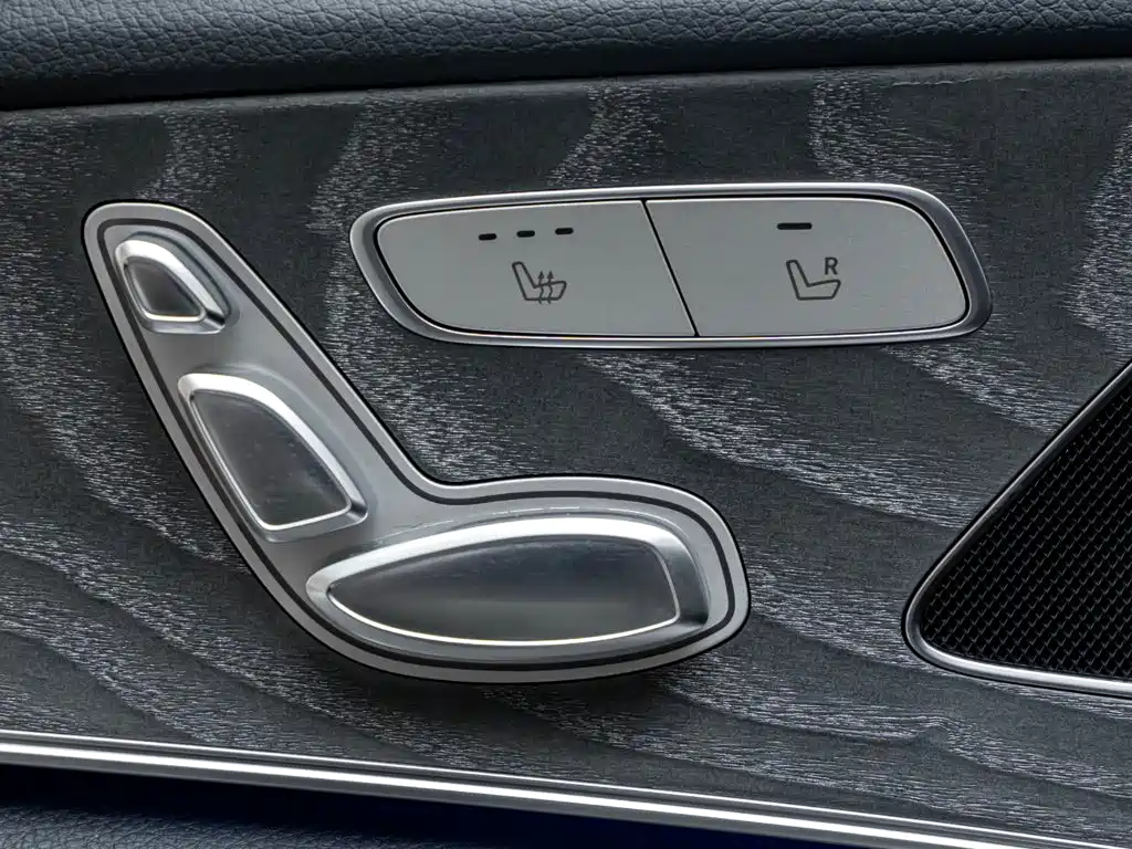 Mercedes-Benz CLS — фото 22