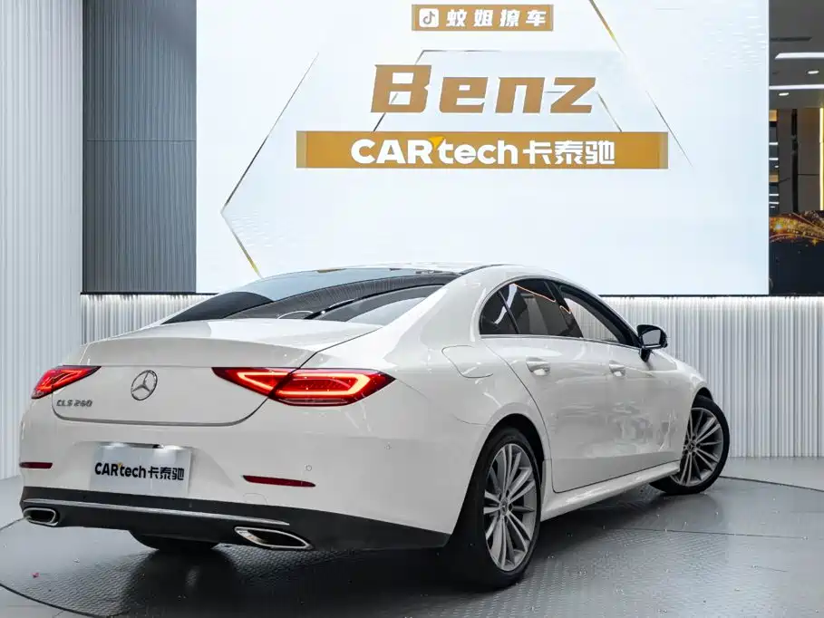 Mercedes-Benz CLS — фото 7
