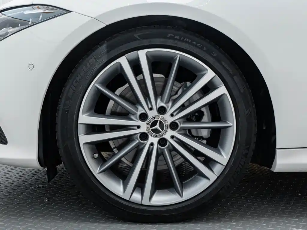 Mercedes-Benz CLS — фото 10