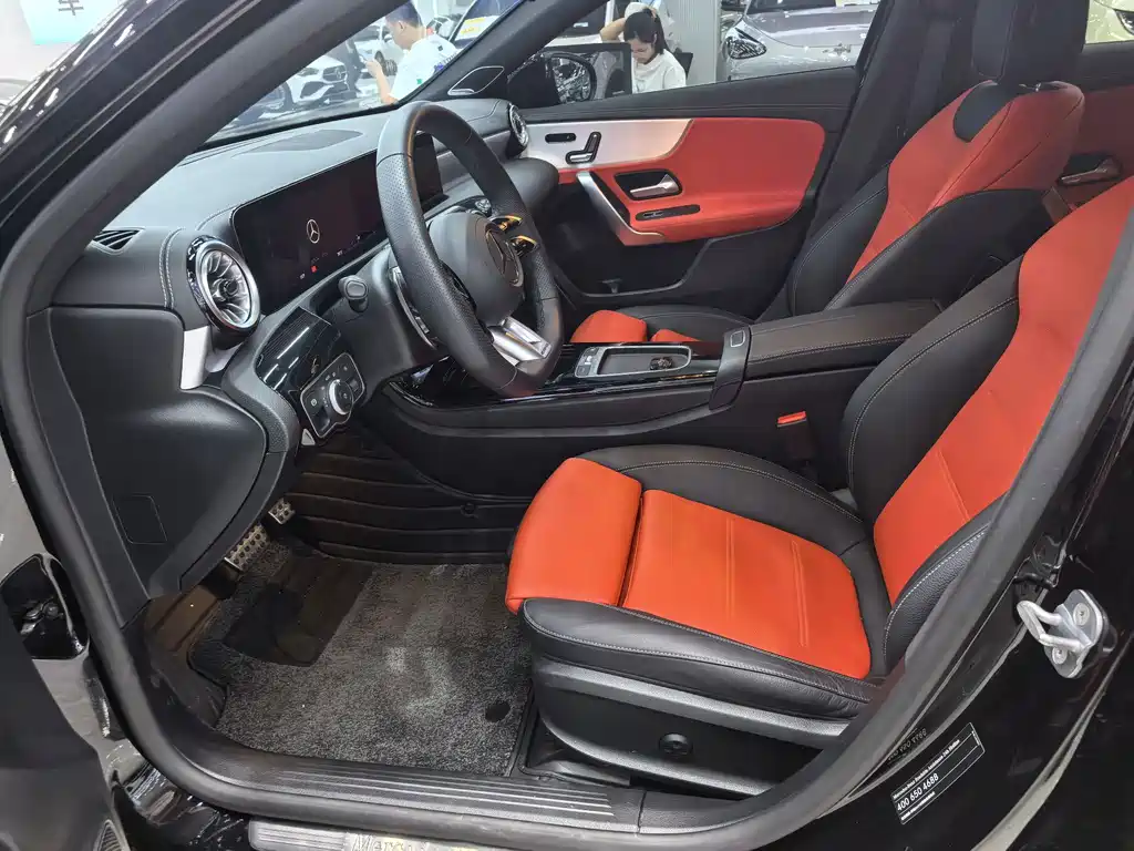 Mercedes-Benz A-Class AMG — фото 4