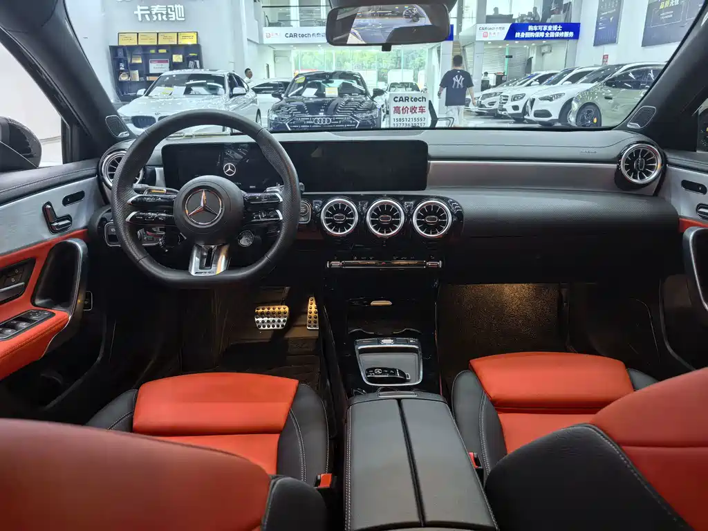 Mercedes-Benz A-Class AMG — фото 5