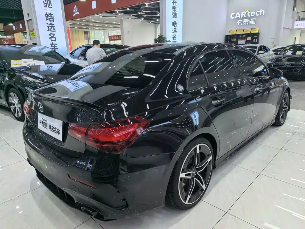 Mercedes-Benz A-Class AMG — фото 9