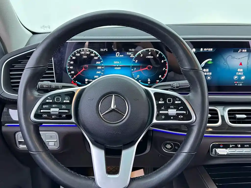 Mercedes-Benz GLE (Import) — фото 13
