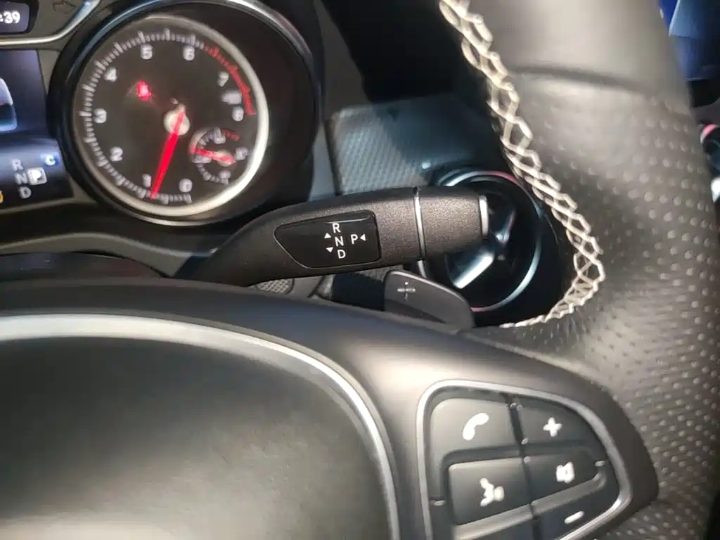 Mercedes-Benz GLA — фото 14