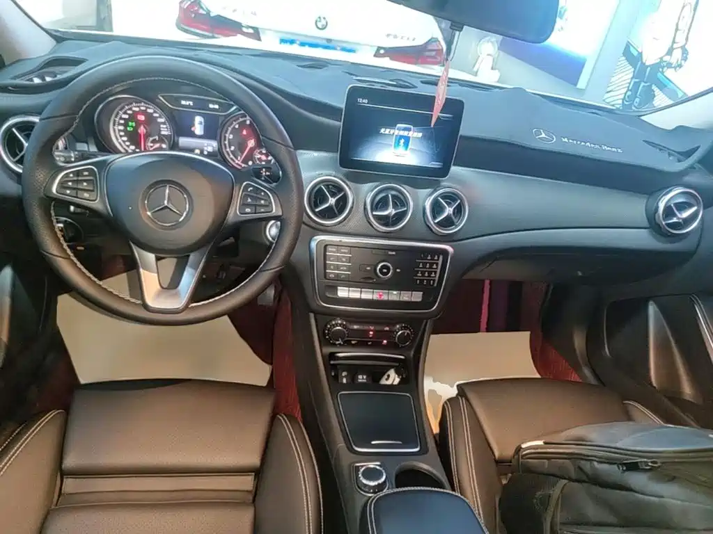 Mercedes-Benz GLA — фото 10