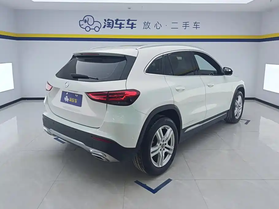Mercedes-Benz GLA — фото 3