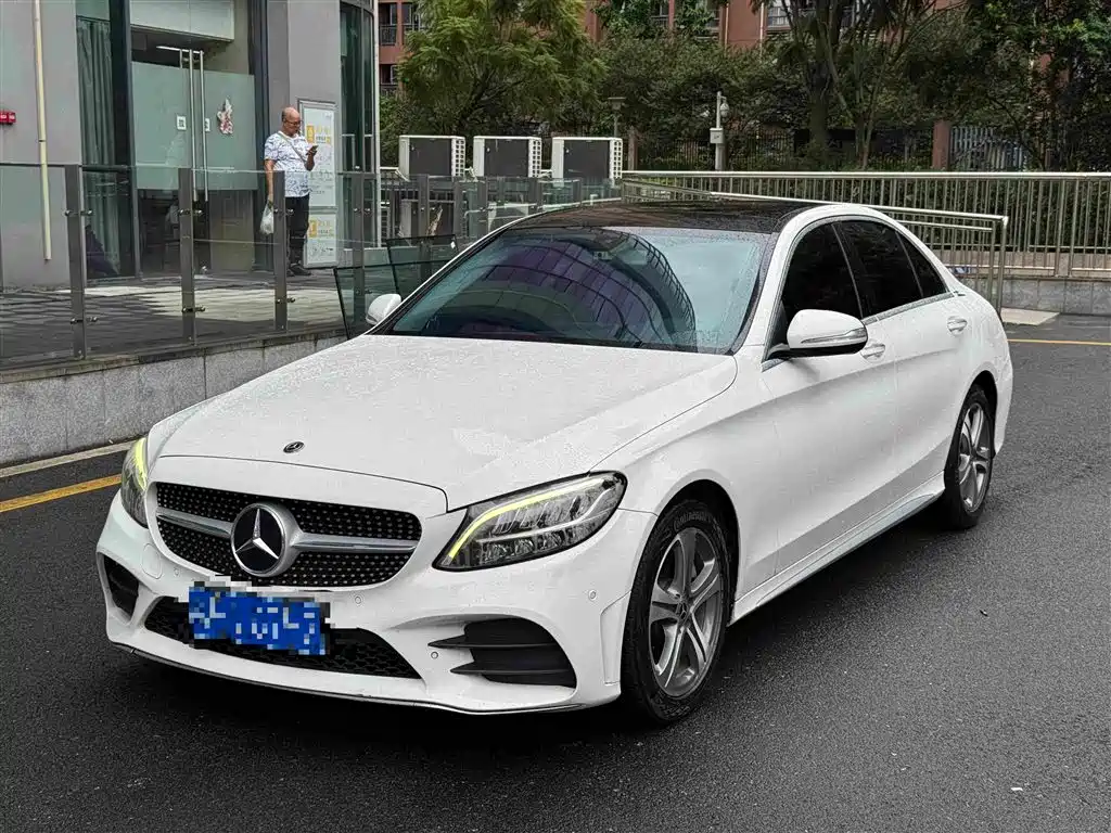 Mercedes-Benz C-Class — фото 2