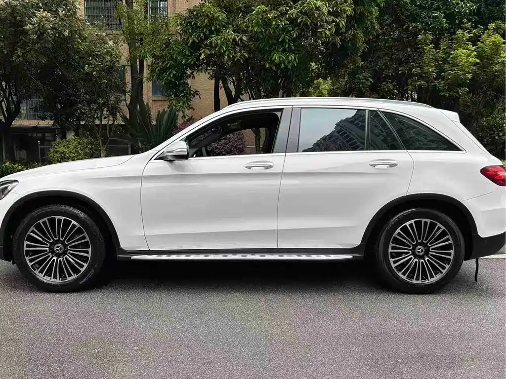 Mercedes-Benz GLC — фото 3