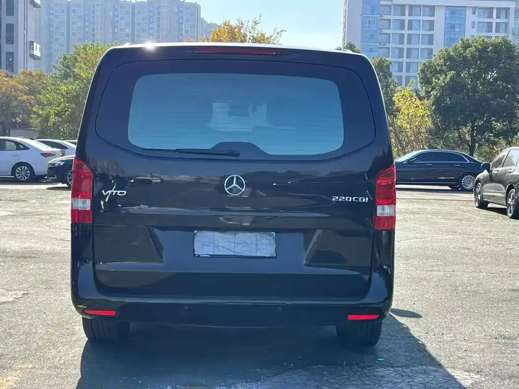 Mercedes-Benz Vito — фото 8