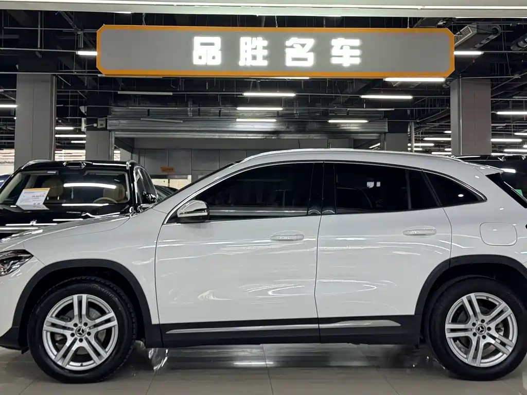 Mercedes-Benz GLA — фото 3
