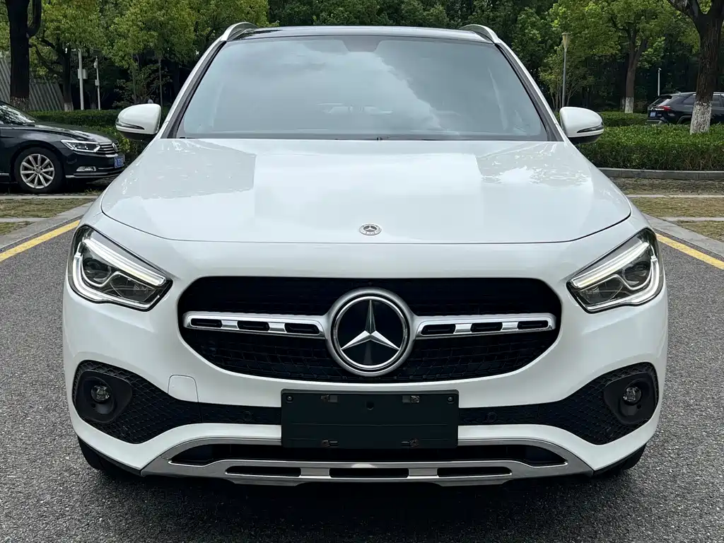 Mercedes-Benz GLA — фото 2