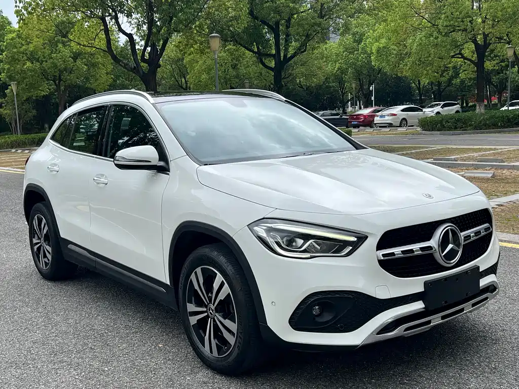 Mercedes-Benz GLA — фото 3
