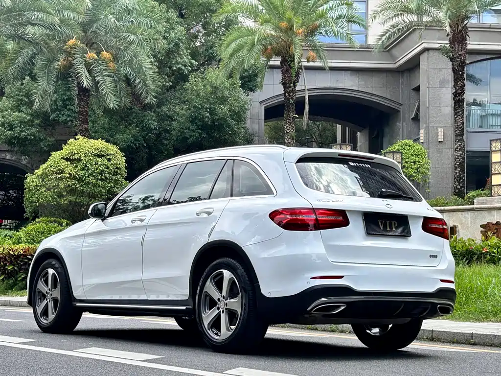 Mercedes-Benz GLC — фото 19