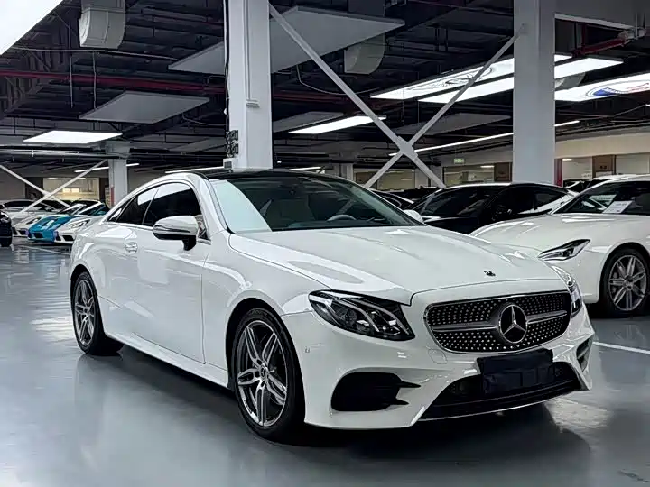 Mercedes-Benz E-Class (Import) — фото 3