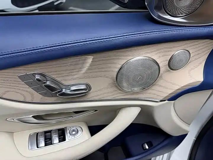 Mercedes-Benz E-Class (Import) — фото 4