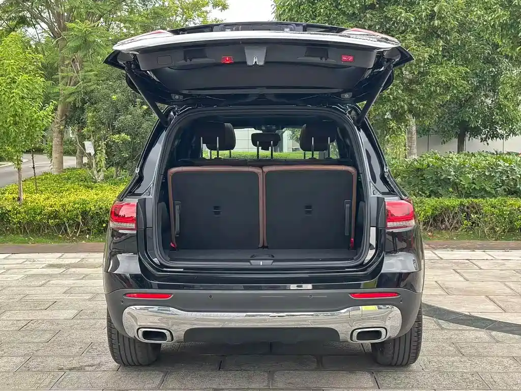 Mercedes-Benz GLB — фото 22