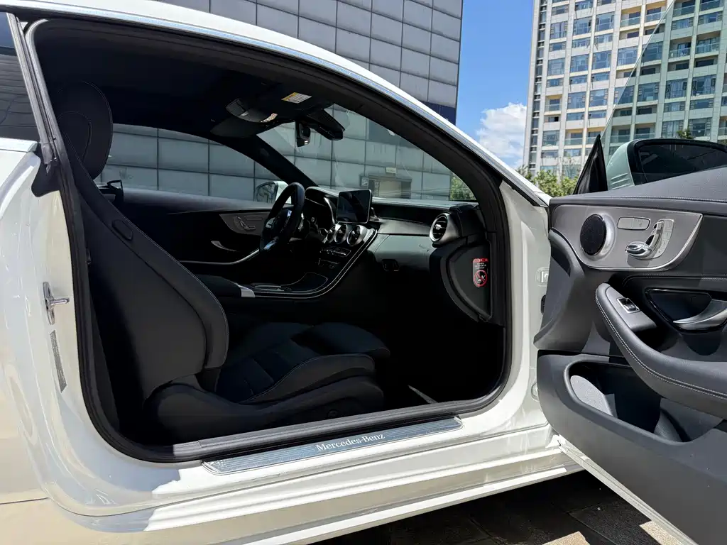 Mercedes-Benz C-Class (Import) — фото 9