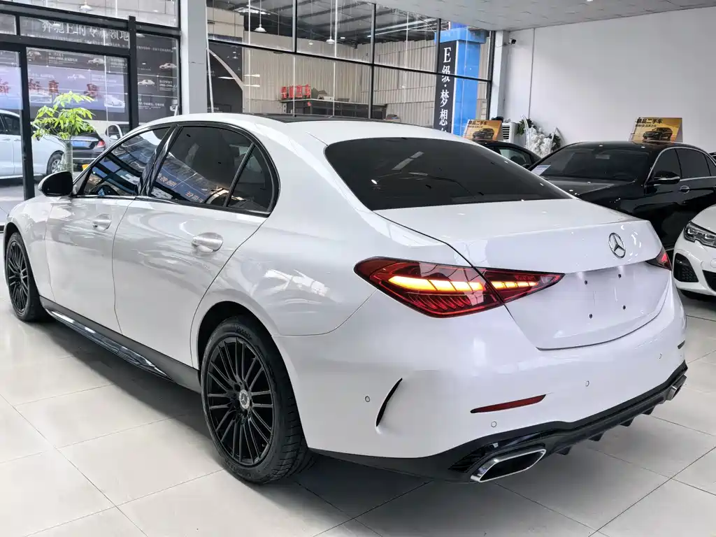 Mercedes-Benz C-Class — фото 4