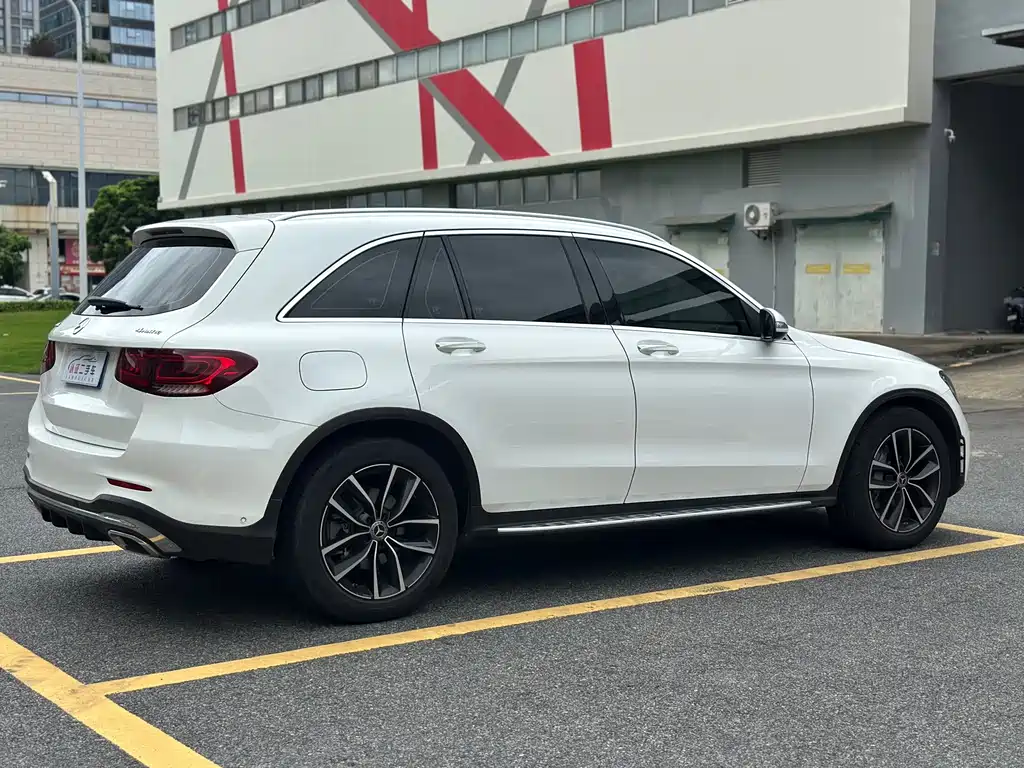 Mercedes-Benz GLC — фото 19