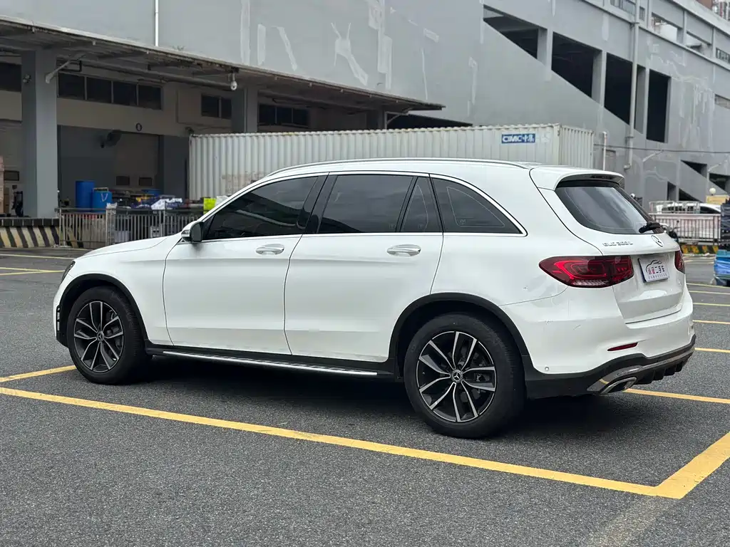 Mercedes-Benz GLC — фото 21