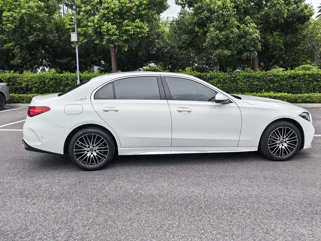 Mercedes-Benz C-Class — фото 9