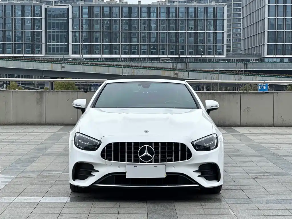 Mercedes-Benz E-Class (Import) — фото 2
