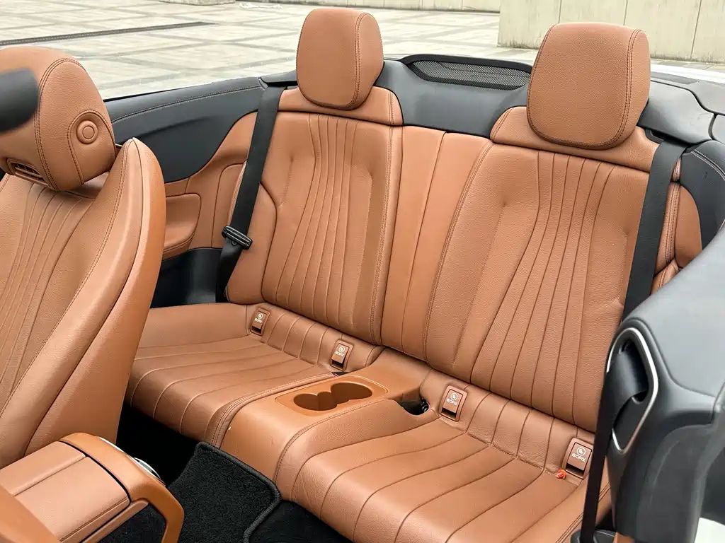 Mercedes-Benz E-Class (Import) — фото 17
