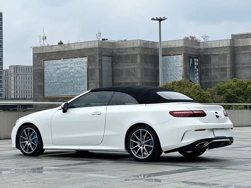 Mercedes-Benz E-Class (Import) — фото 7
