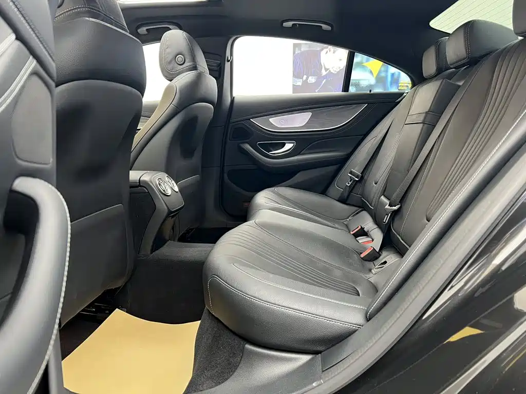 Mercedes-Benz CLS — фото 31