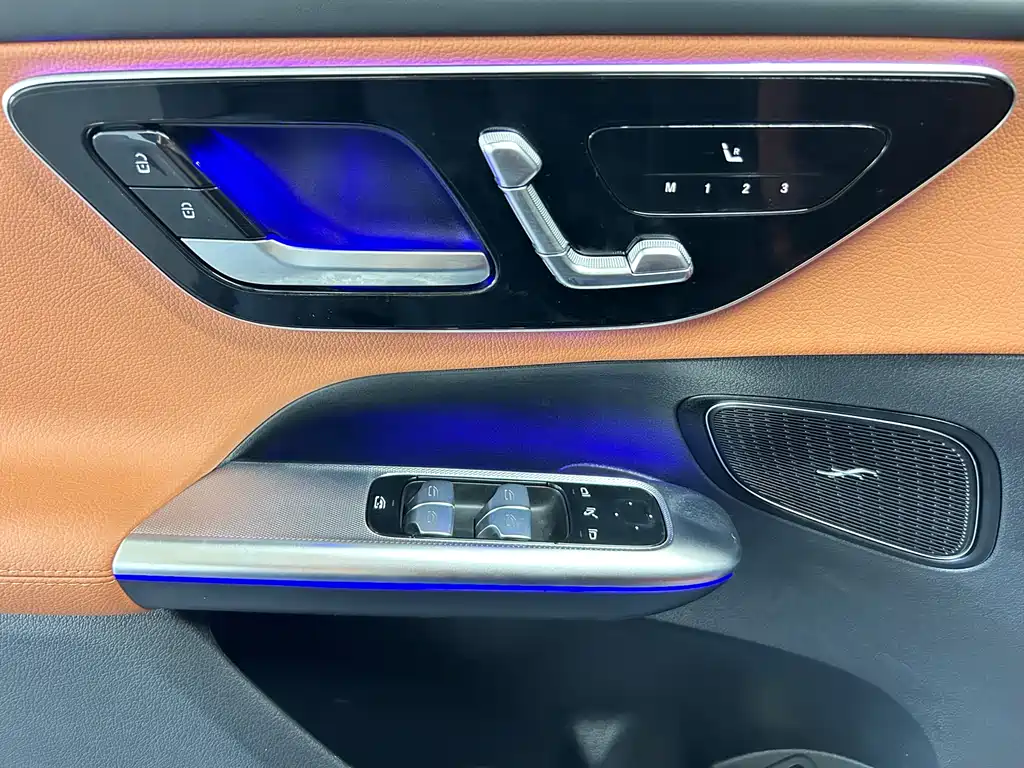 Mercedes-Benz GLC — фото 13
