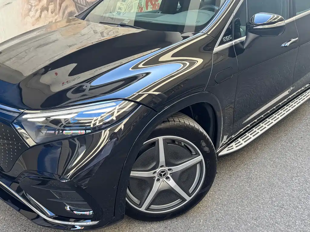 Mercedes-Benz EQS SUV — фото 20