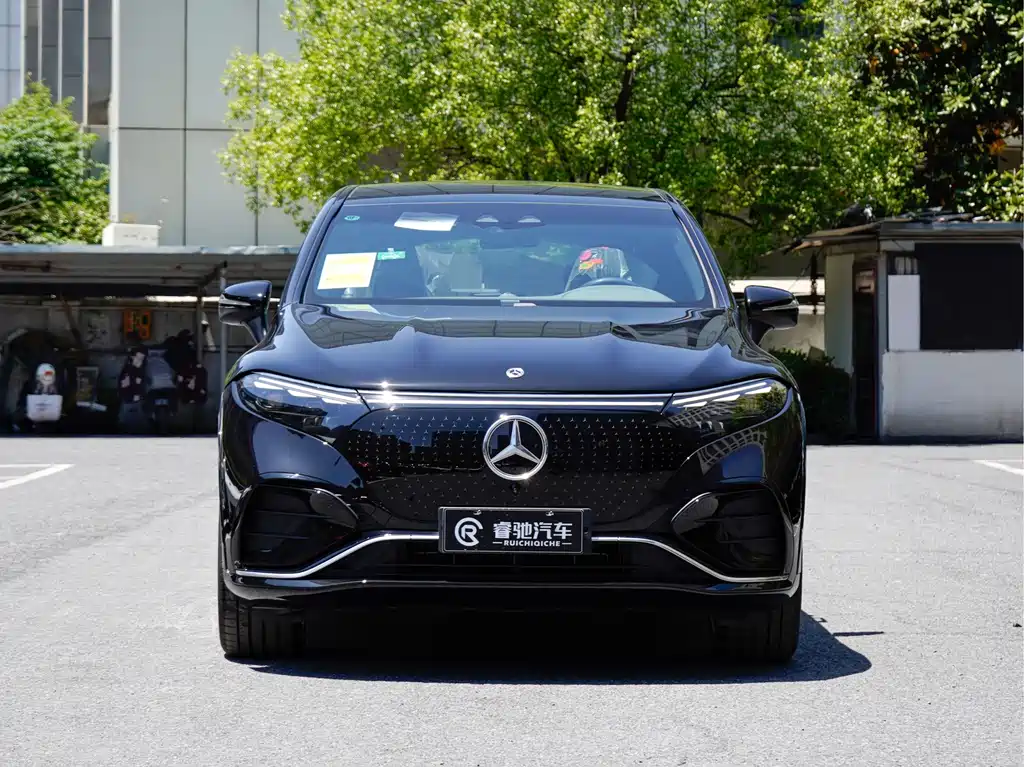 Mercedes-Benz EQS SUV — фото 2