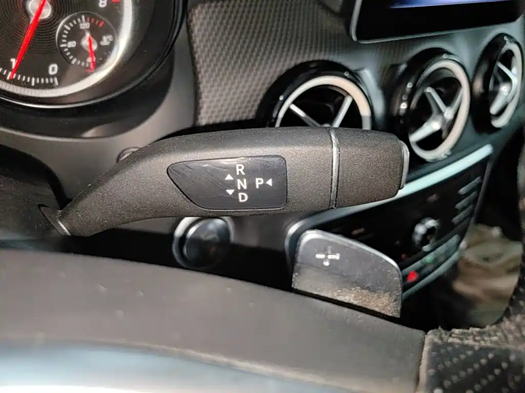 Mercedes-Benz GLA — фото 14