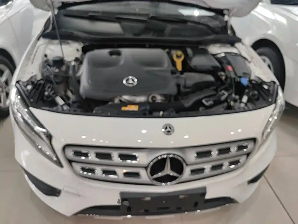 Mercedes-Benz GLA — фото 20