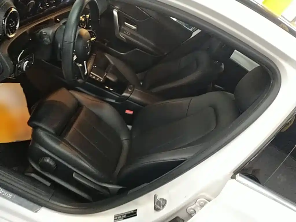 Mercedes-Benz A-Class — фото 15