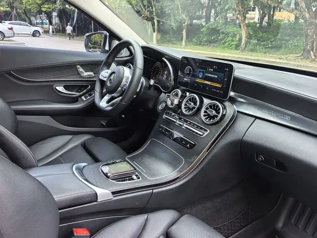 Mercedes-Benz C-Class — фото 13