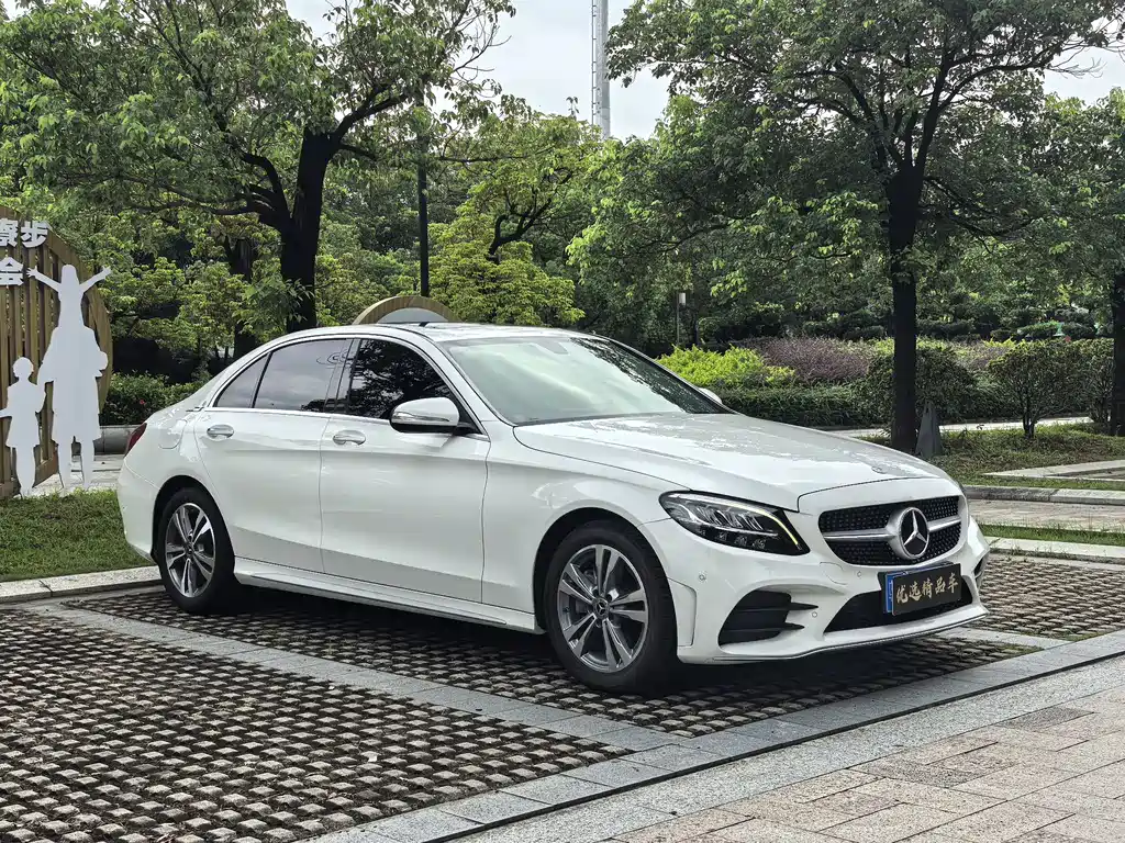 Mercedes-Benz C-Class — фото 3