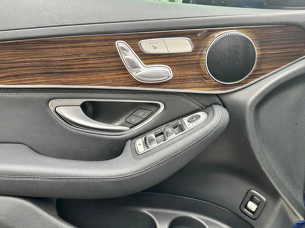 Mercedes-Benz GLC — фото 13