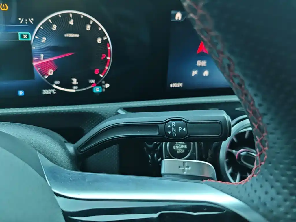 Mercedes-Benz A-Class — фото 14