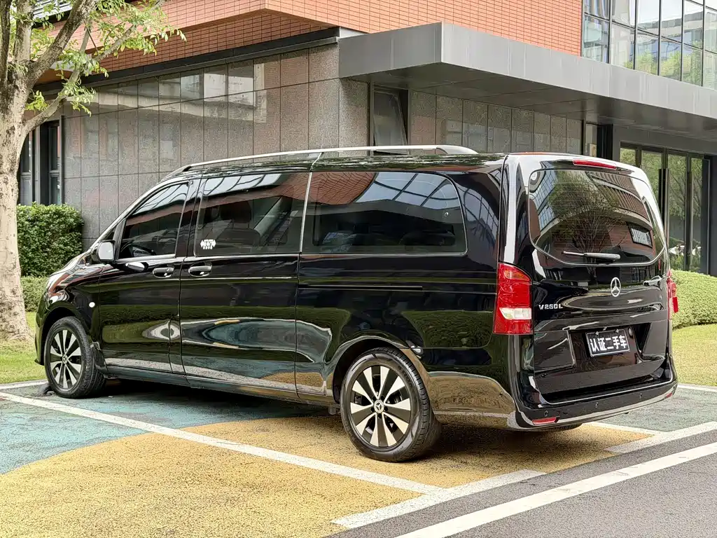 Mercedes-Benz Vito — фото 5