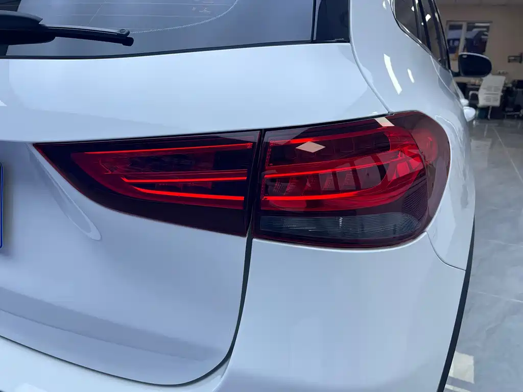 Mercedes-Benz GLA — фото 17